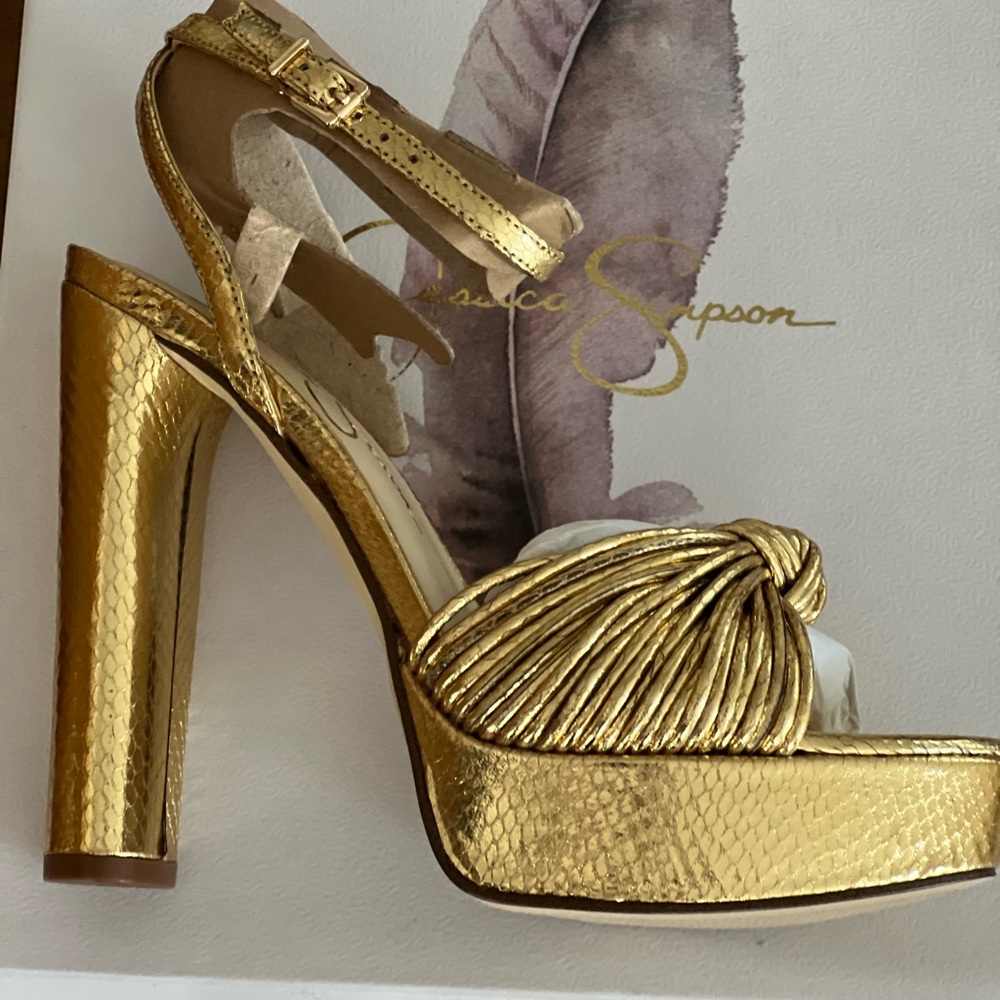 Jessica Simpson Metallic Gold Heels
